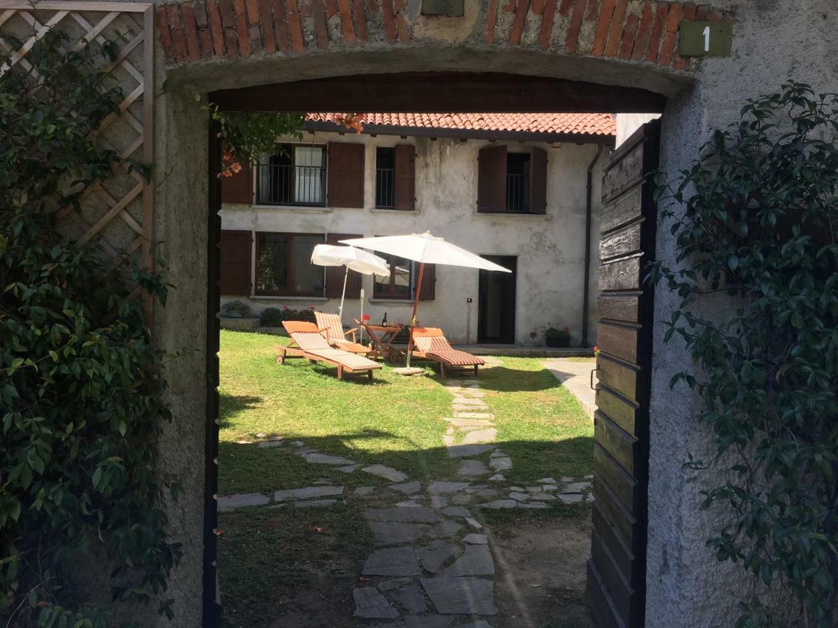 Cascina Cologna Acomodação com café da manhã Galbiate Exterior foto