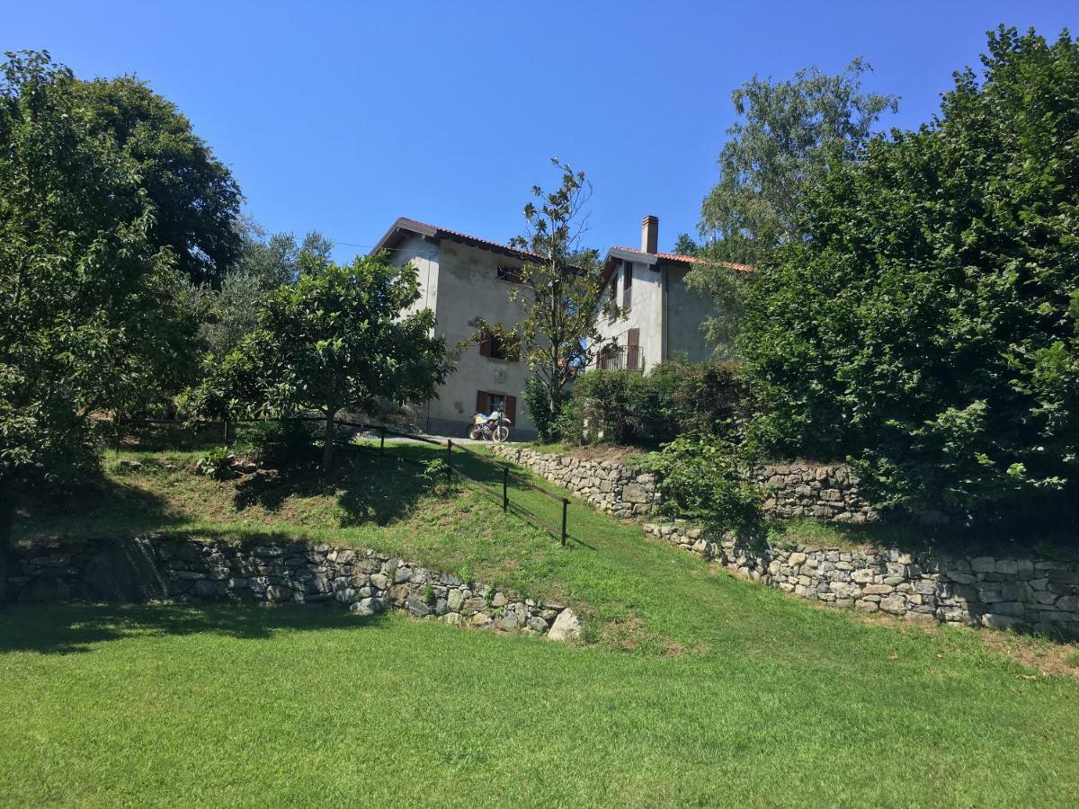 Cascina Cologna Acomodação com café da manhã Galbiate Exterior foto